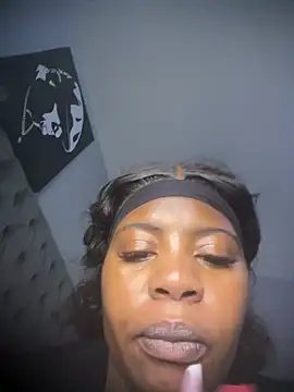 thethicktities stripchat live cam model