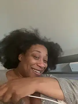 chelseabea stripchat live cam model