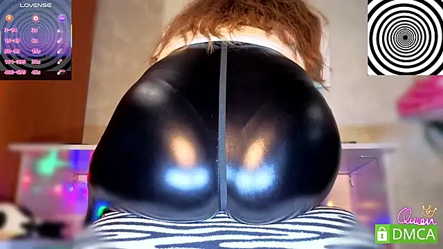 touch_me_bb stripchat live cam model