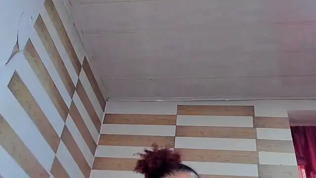 MissVioleta1 stripchat live cam model