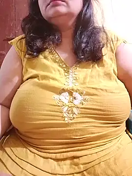 Chaitu_telugu stripchat live cam model