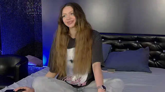 MelanieSutton stripchat live cam model