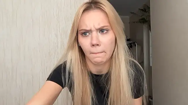 Glamorforyou stripchat live cam model