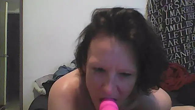Calissweetestchick_1M stripchat live cam model