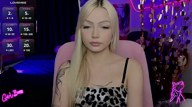 LinaLirian stripchat live cam model
