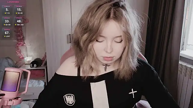 yumi_charm stripchat live cam model