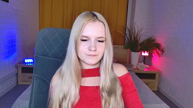 SherriButlers stripchat live cam model