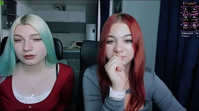 Rada_Kisss stripchat live cam model