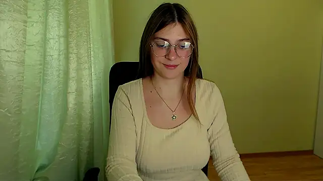 Luna_Lush_ stripchat live cam model