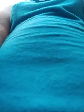 AraNice stripchat live cam model