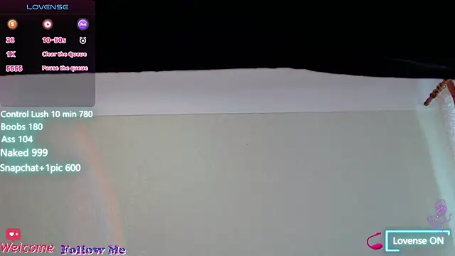 ElaraJons stripchat live cam model