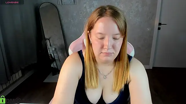 Sophia_Millery stripchat live cam model