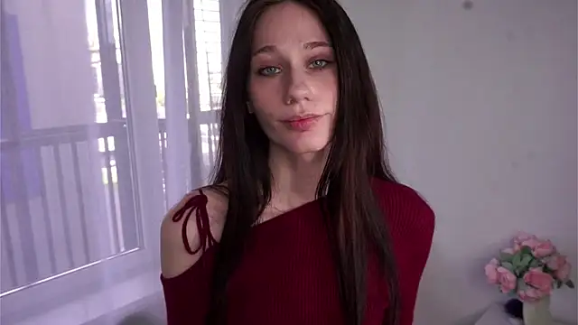 RandaBottari stripchat live cam model