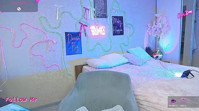 Lillianhot68 stripchat live cam model