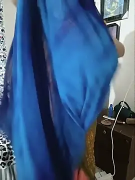 Pinky-2 stripchat live cam model
