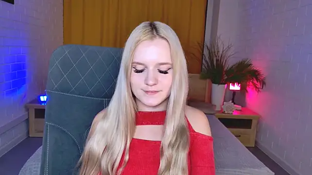 SherriButlers stripchat live cam model