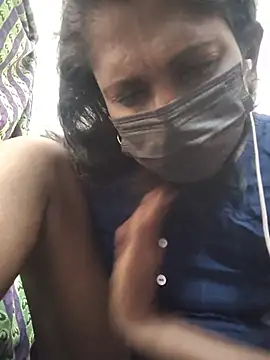 Tamil_nivetha stripchat live cam model