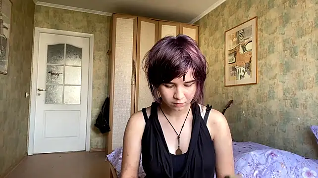 YoulaCoi stripchat live cam model