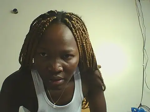 Mimo254 stripchat live cam model
