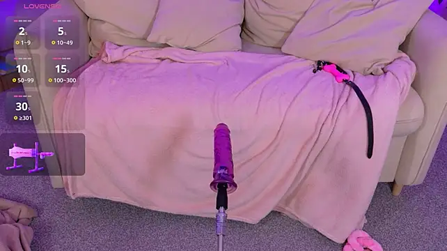 Eevangelinee stripchat live cam model