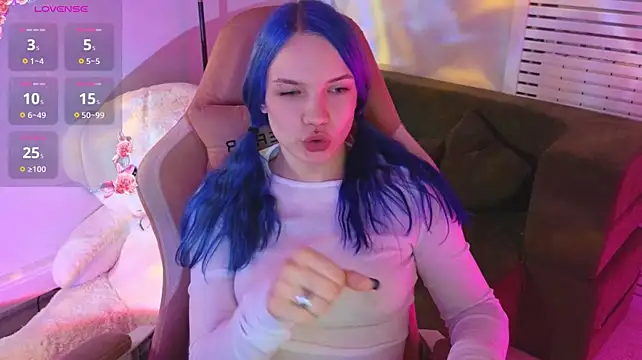 VampyLulu stripchat live cam model