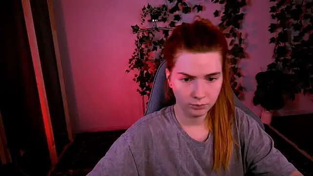 AliceCUNTach stripchat live cam model