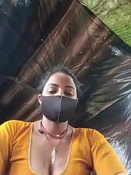 Poojakumari20 stripchat live cam model