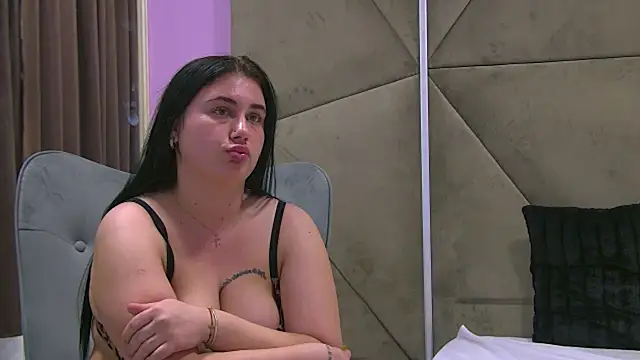 JaneVoss stripchat live cam model
