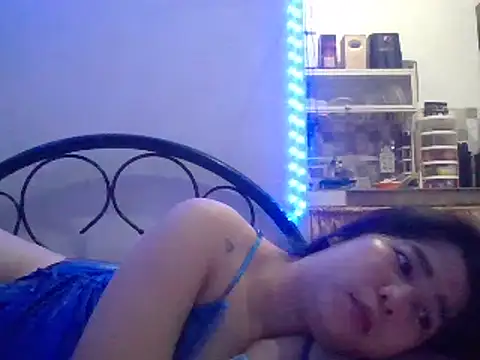 Asianhotskinny stripchat live cam model
