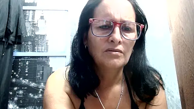 Nastylatinaxxx stripchat live cam model