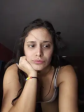 Catalinacandela stripchat live cam model
