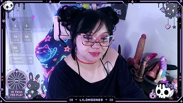 LiloMoon69 stripchat live cam model