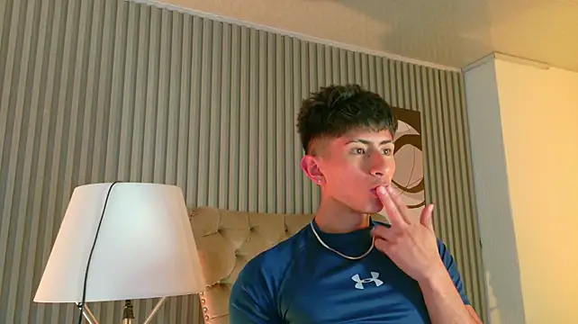 AndyJustgame_ stripchat live cam model