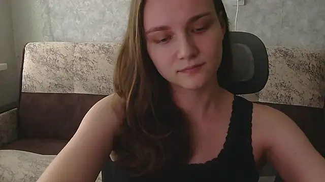 DolcezzaCream stripchat live cam model