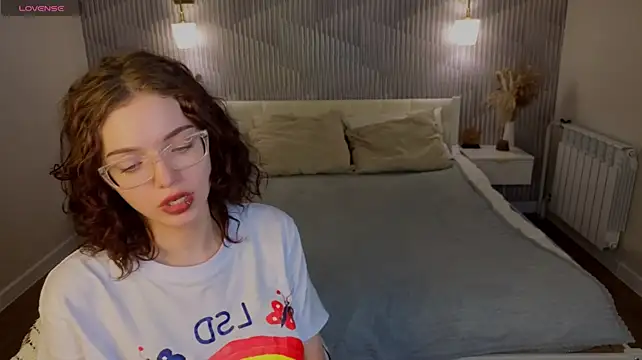 Wullwet_rav stripchat live cam model