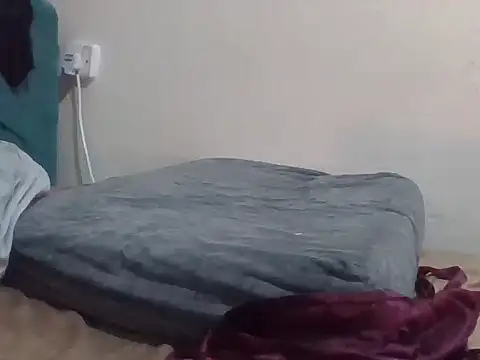 nasty-petite stripchat live cam model