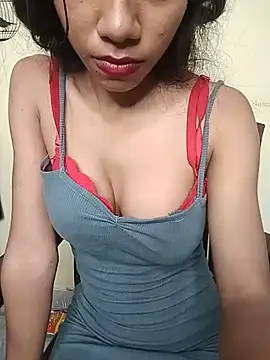 _red_wine__ stripchat live cam model