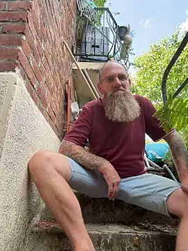 Ice_mannHH stripchat live cam model