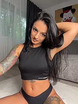 Sinnmara stripchat live cam model
