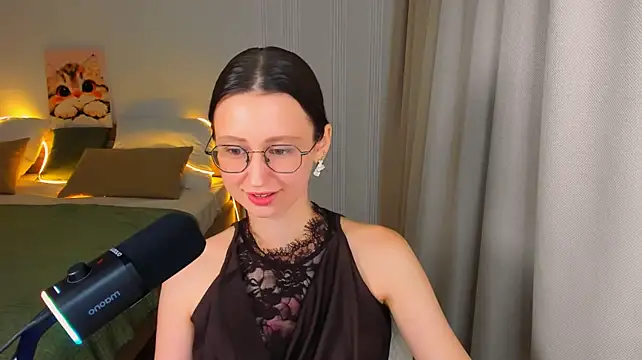 YourLovellyStory stripchat live cam model