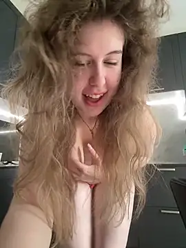 LilianBliss stripchat live cam model