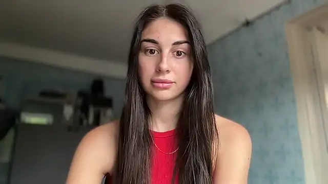 LiluMartiznir stripchat live cam model