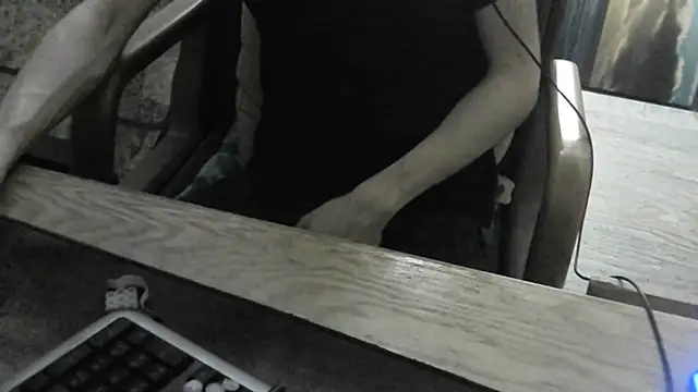 FiSTALiTY stripchat live cam model