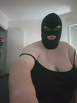 Cochonnee234 stripchat live cam model