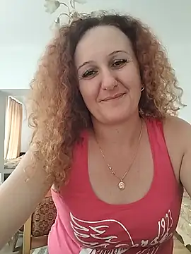 KarinaFlower99 stripchat live cam model