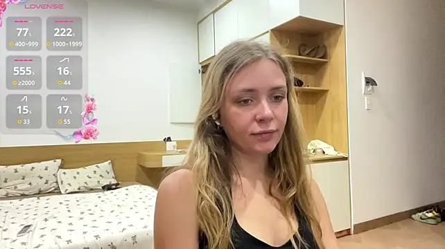 One_On_Mllion stripchat live cam model