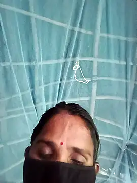 Khusbu_yadavv stripchat live cam model