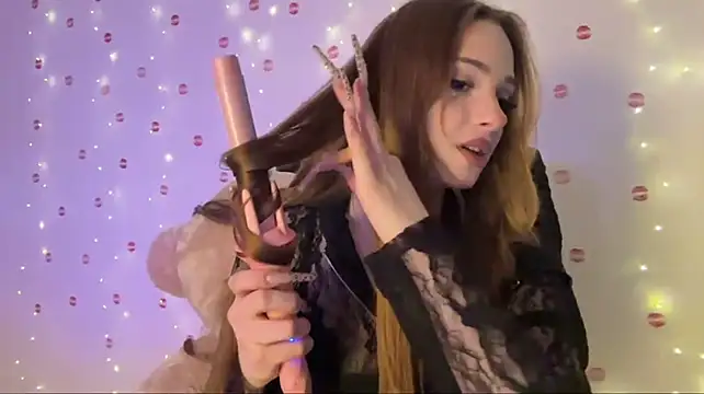 WillaVeile stripchat live cam model