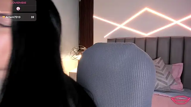 Veronicalanx1 stripchat live cam model