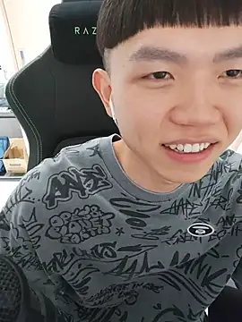 mochi8802 stripchat live cam model